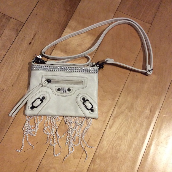 🌺 WHITE FRINGE BLING CROSSBODY PURSE SHORT BOHO - Picture 7 of 8